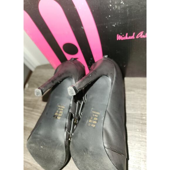 Michael Antonio Black Leather High Heel Boots - Size 8 - Picture 12 of 14